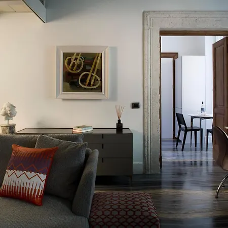Palazzo Delle Pietre - Luxury Apartahotel
