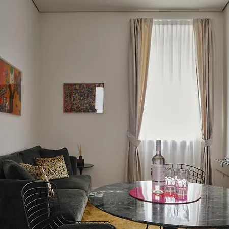 Palazzo Delle Pietre - Luxury 5* Roma