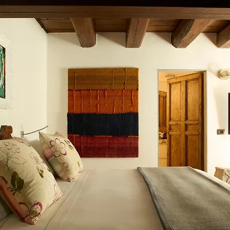 Palazzo Delle Pietre - Luxury מלון דירות