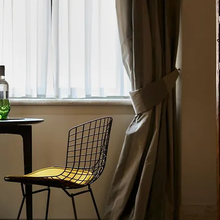 מלון דירות Palazzo Delle Pietre - Luxury רומא