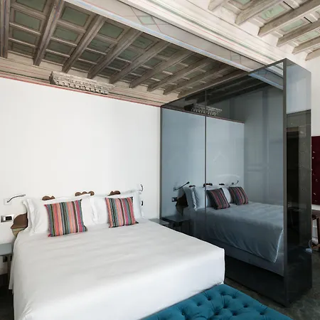 Palazzo Delle Pietre - Luxury 4*